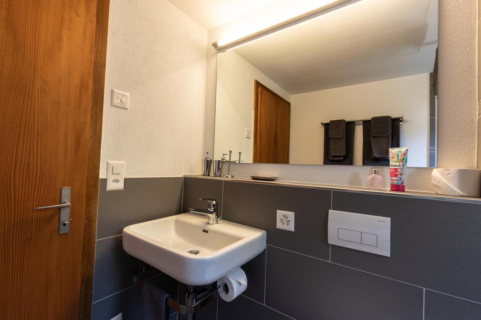 Chasa Gernet Buorcha Appartement Scuol Buitenkant foto